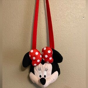 Disney Minnie Mouse 3D Head Plush Girls Purse. 5”x7”